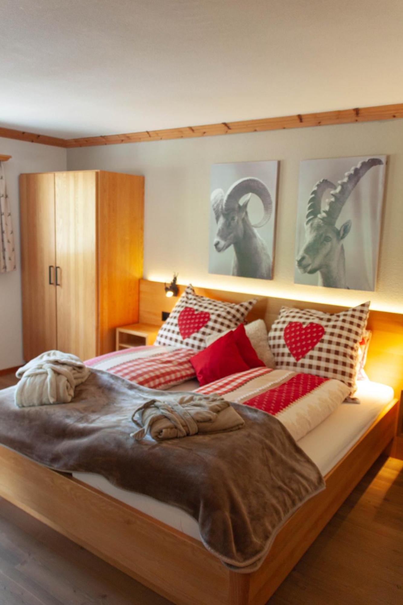 Hotel Madrisajoch Sankt Antönien Zewnętrze zdjęcie