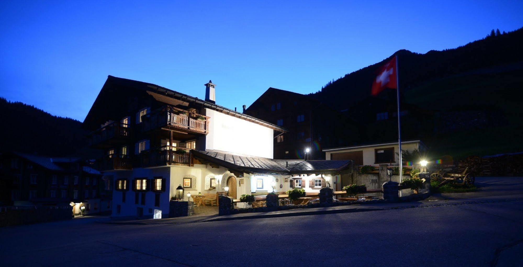 Hotel Madrisajoch Sankt Antönien Zewnętrze zdjęcie